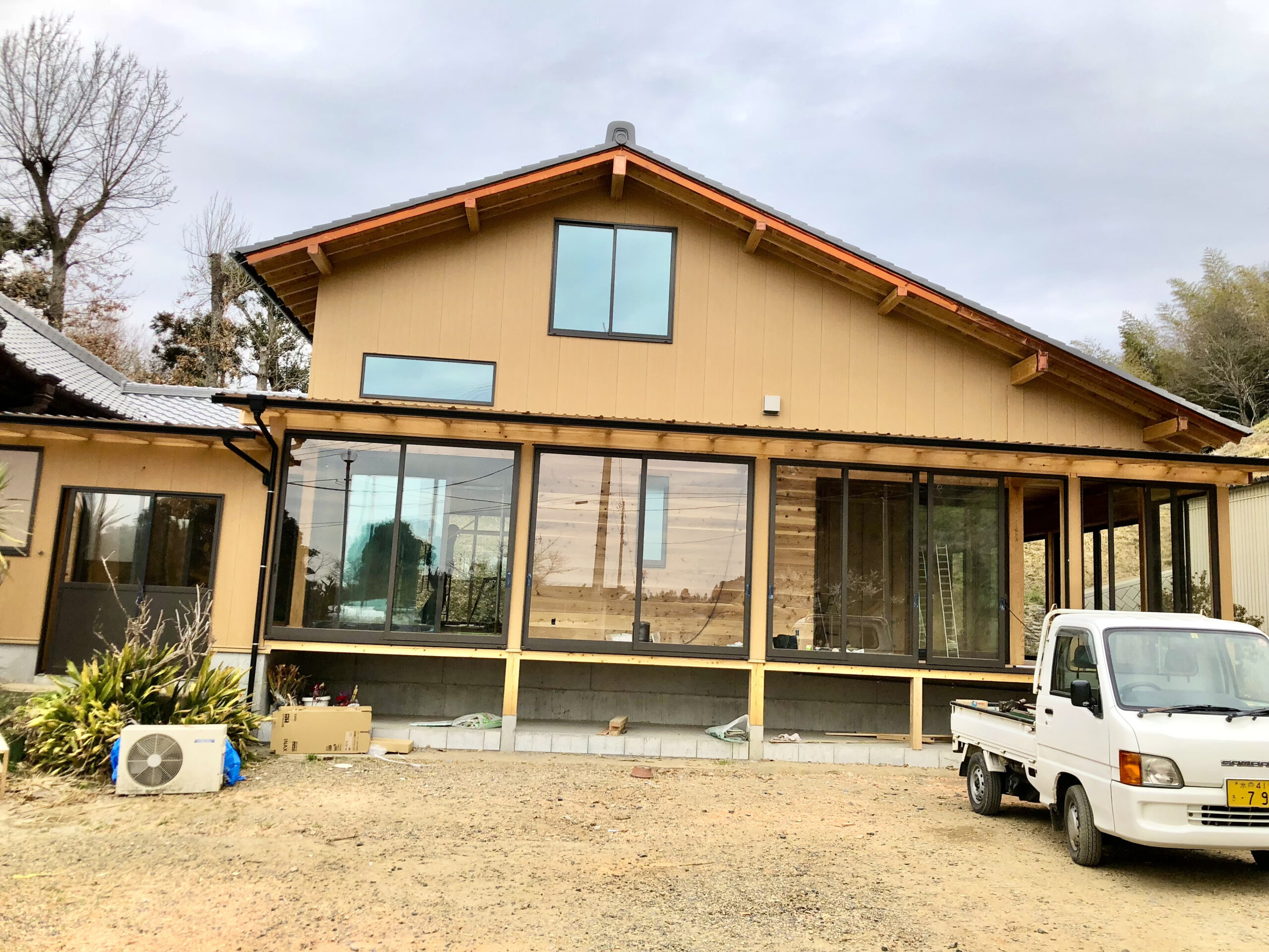 地元の木を生かした家